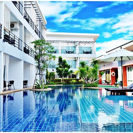 Hotel Milano Huahin Extérieur photo