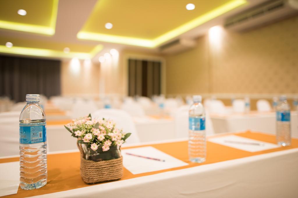 Hotel Milano Huahin Extérieur photo