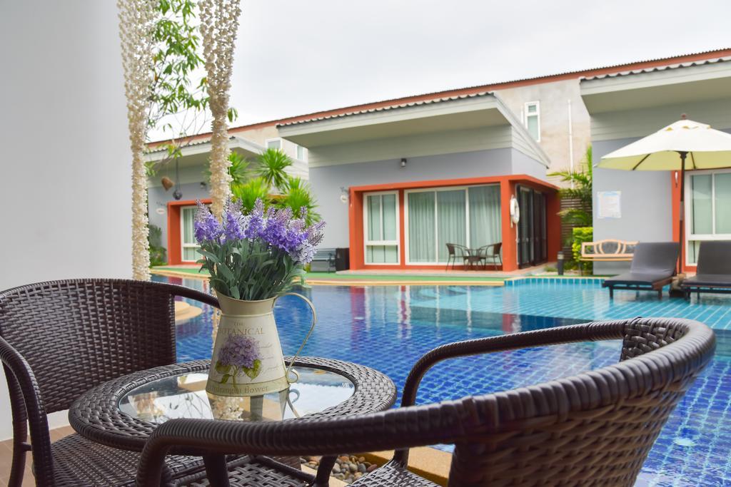 Hotel Milano Huahin Extérieur photo