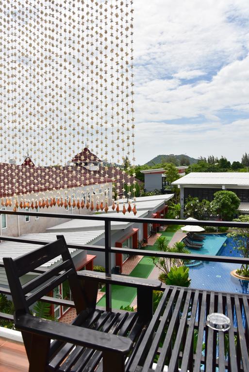 Hotel Milano Huahin Extérieur photo