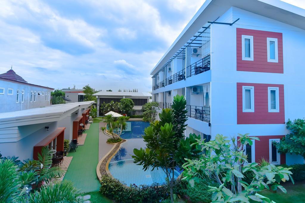 Hotel Milano Huahin Extérieur photo