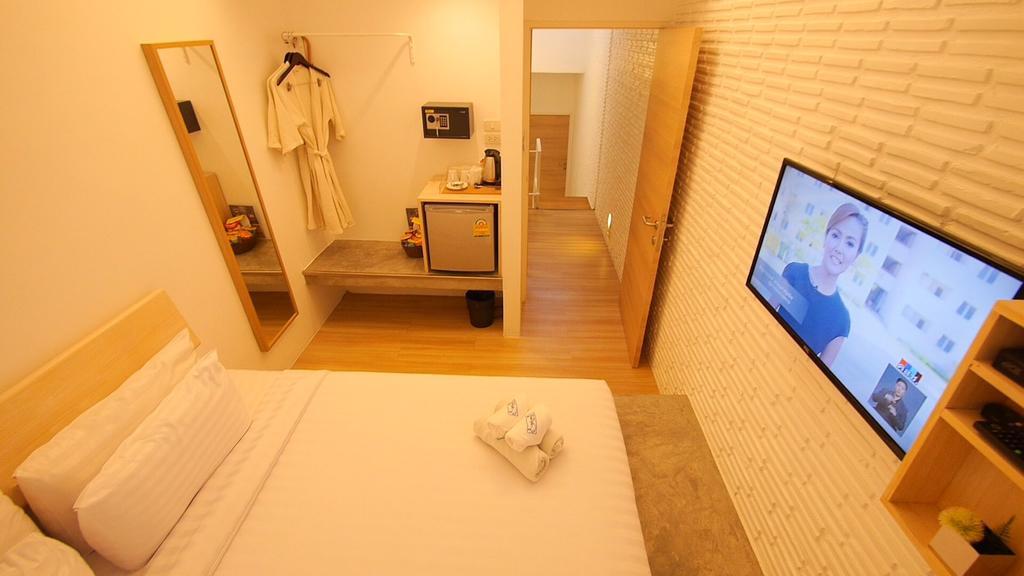 Hotel Milano Huahin Extérieur photo