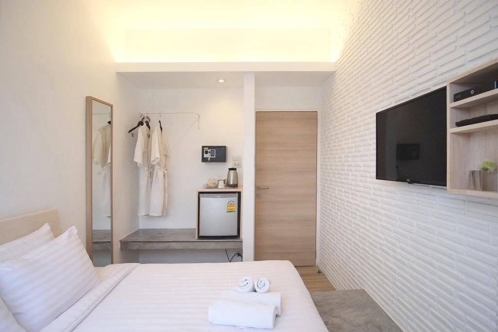 Hotel Milano Huahin Extérieur photo