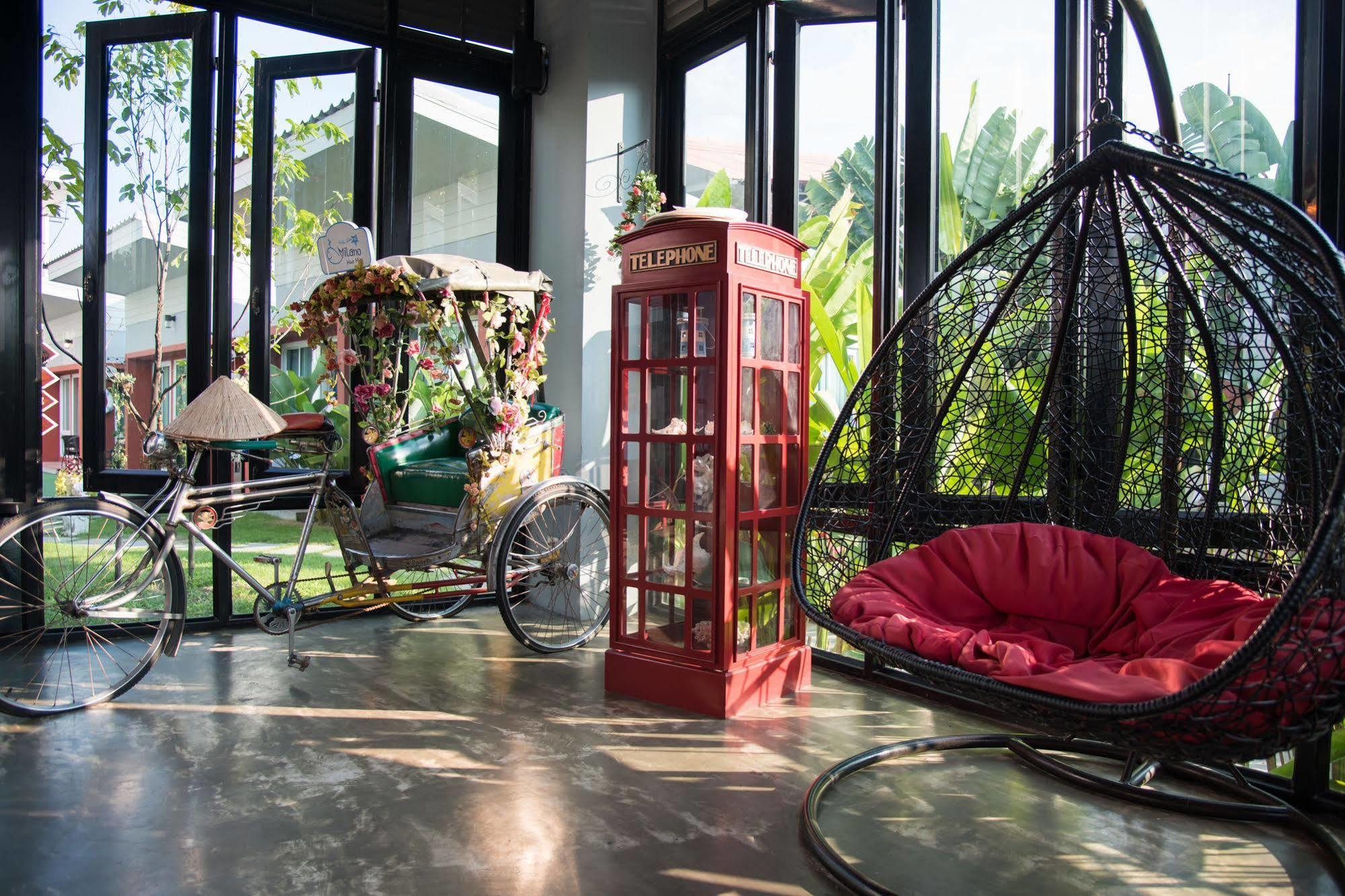 Hotel Milano Huahin Extérieur photo