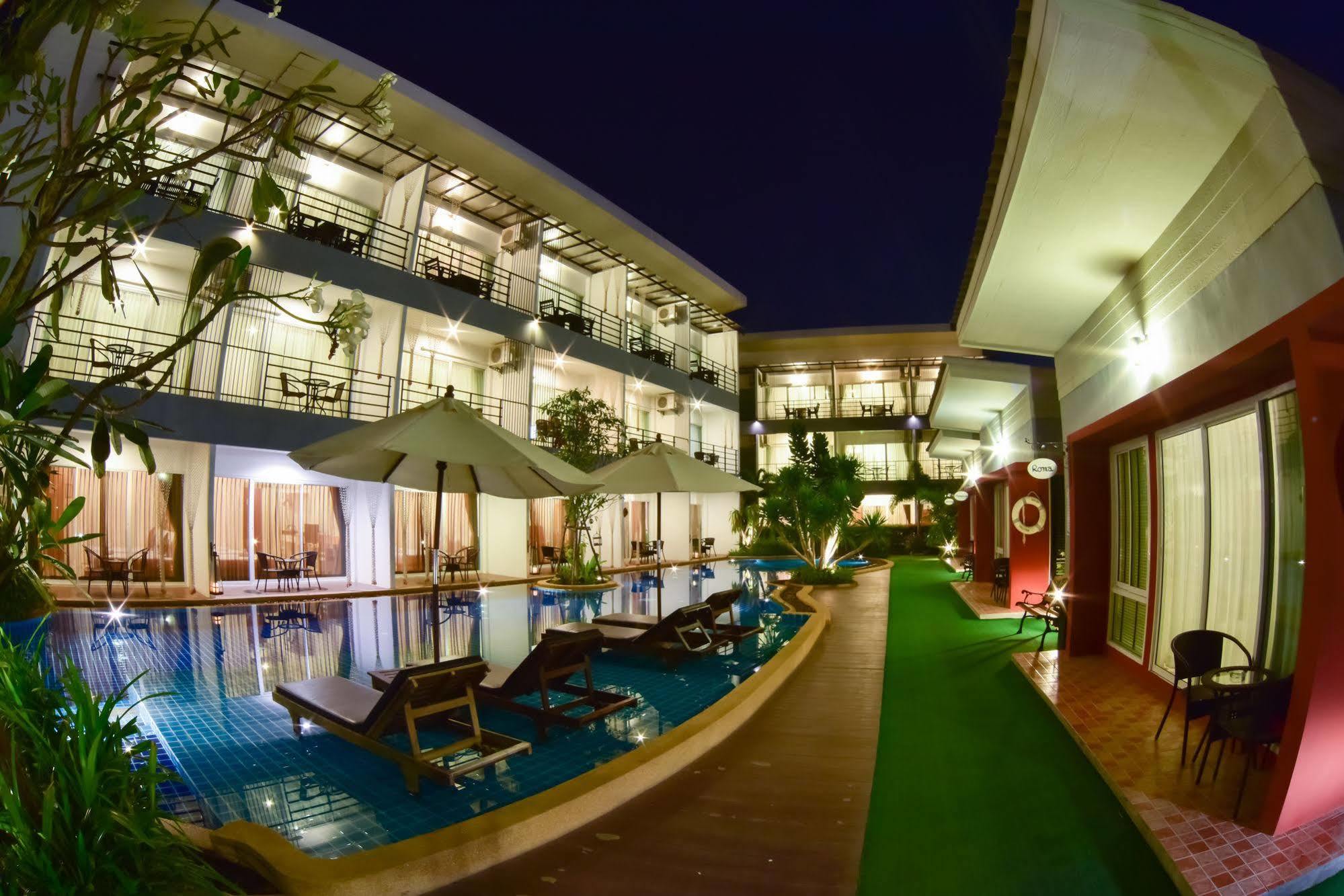 Hotel Milano Huahin Extérieur photo