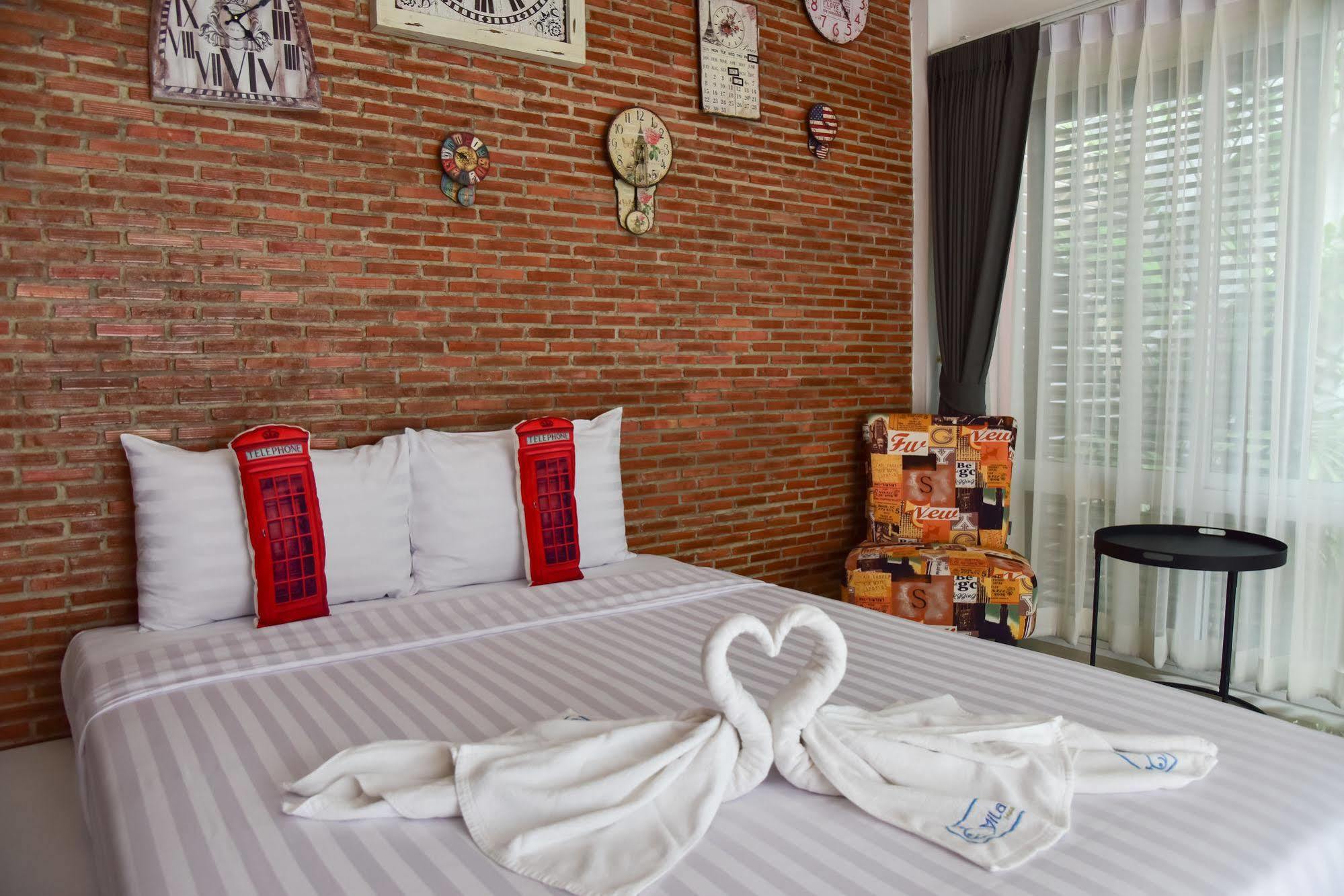 Hotel Milano Huahin Extérieur photo