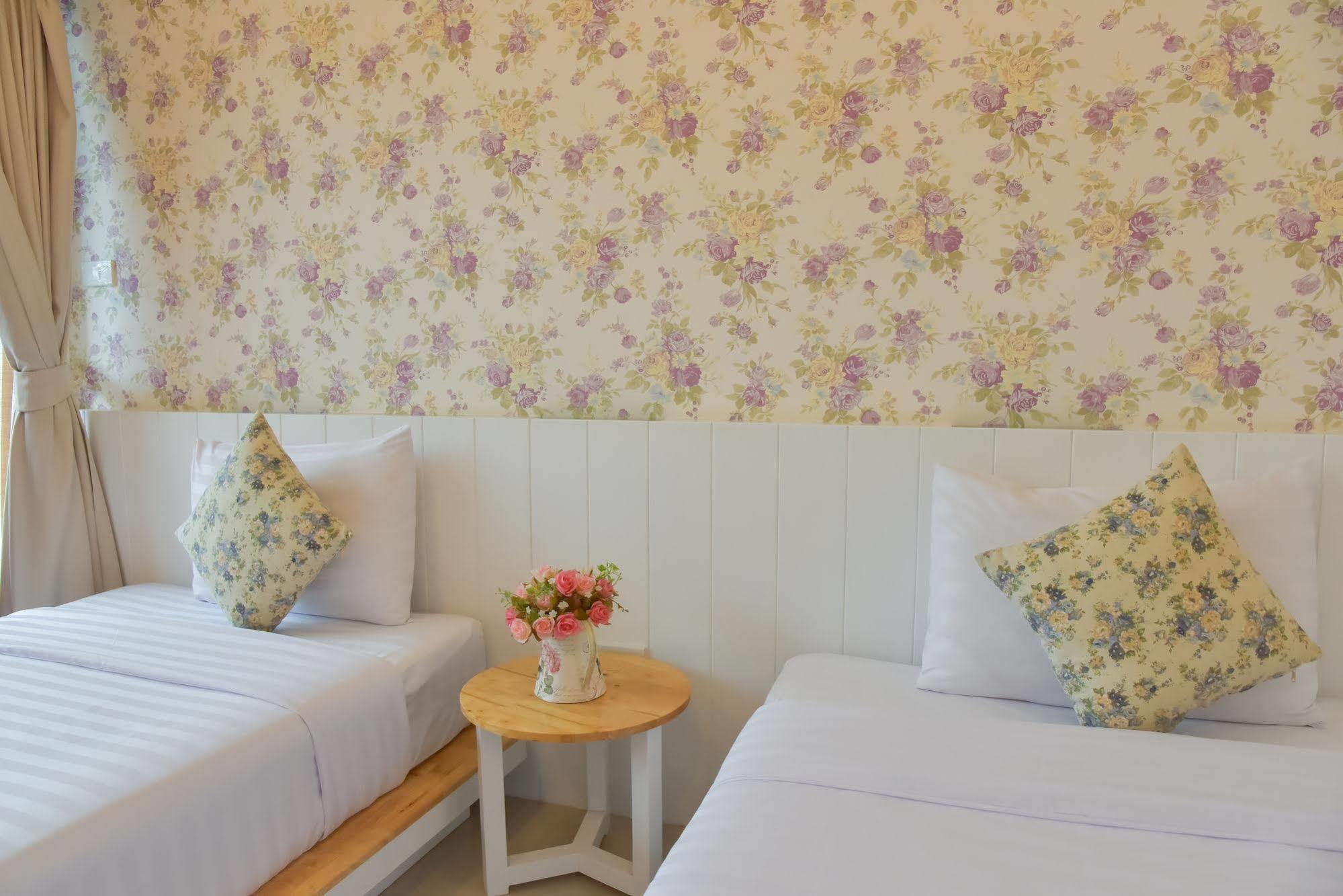 Hotel Milano Huahin Extérieur photo